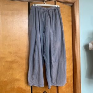 Blue Fish Four Square pants, One size. Gray